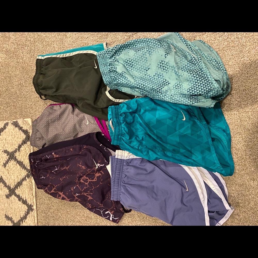 Nike shorts lot all xs